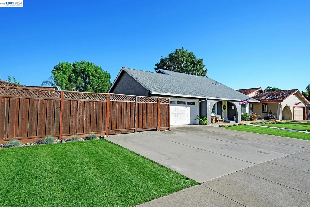 831 Delaware Way Livermore CA 94551