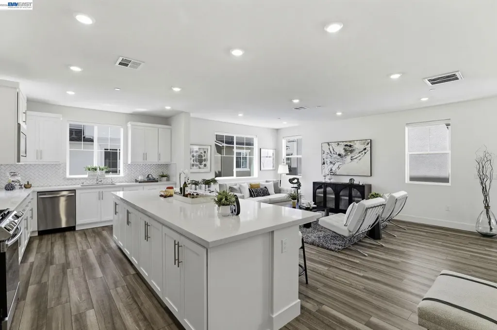37183 Sand Bar Place Newark CA 94560