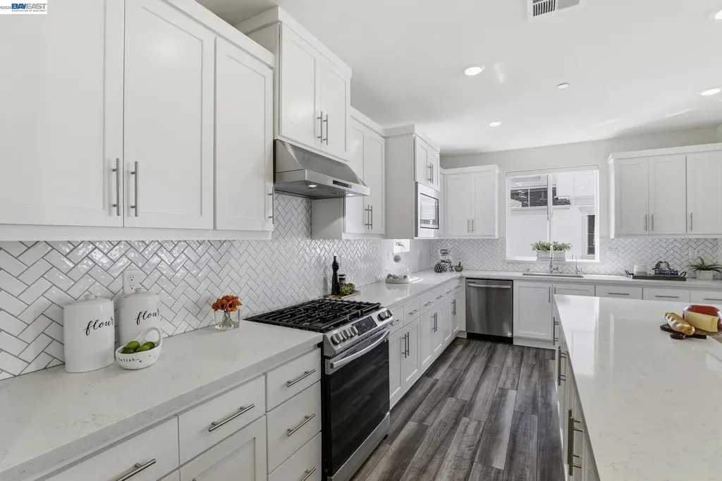 37183 Sand Bar Place Newark CA 94560