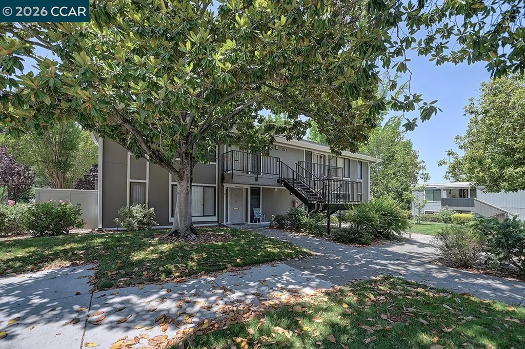 2716 Tice Creek Walnut Creek CA 94595