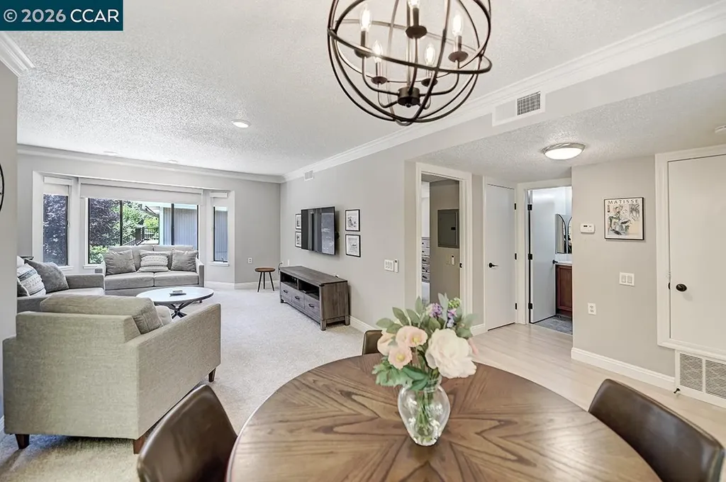 2716 Tice Creek Walnut Creek CA 94595