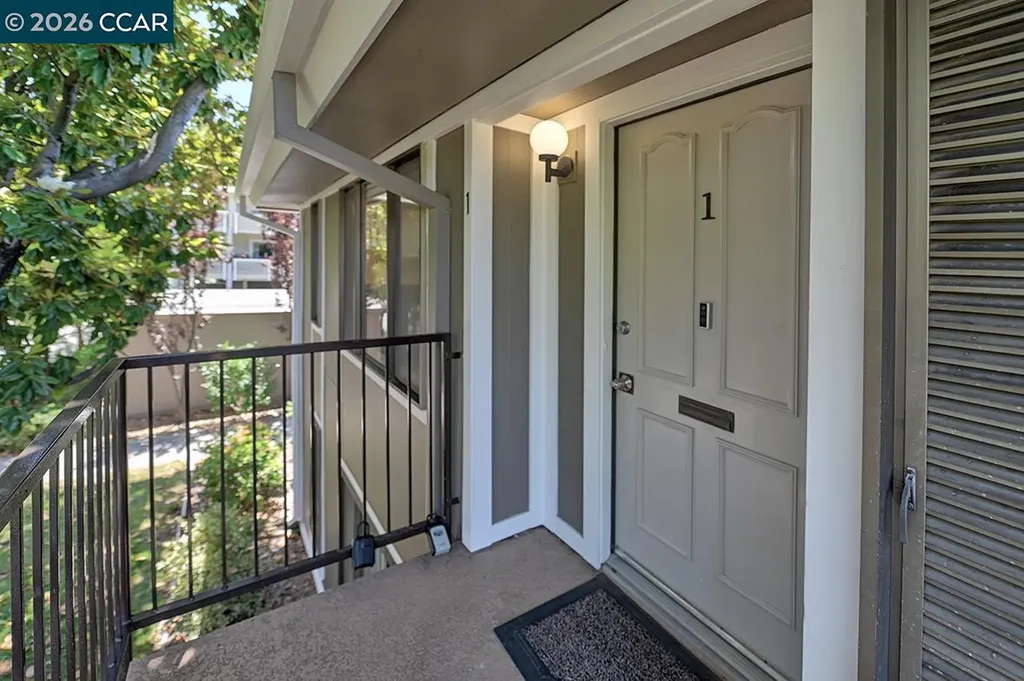2716 Tice Creek Walnut Creek CA 94595