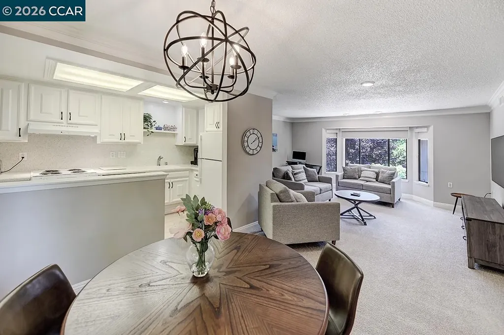 2716 Tice Creek Walnut Creek CA 94595