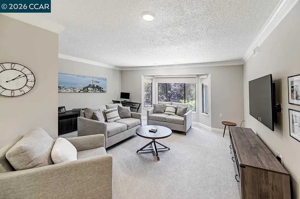 2716 Tice Creek Walnut Creek CA 94595