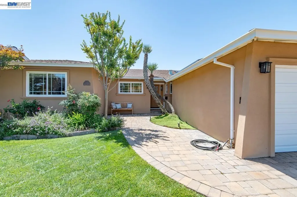 6252 Robin Court Pleasanton CA 94588