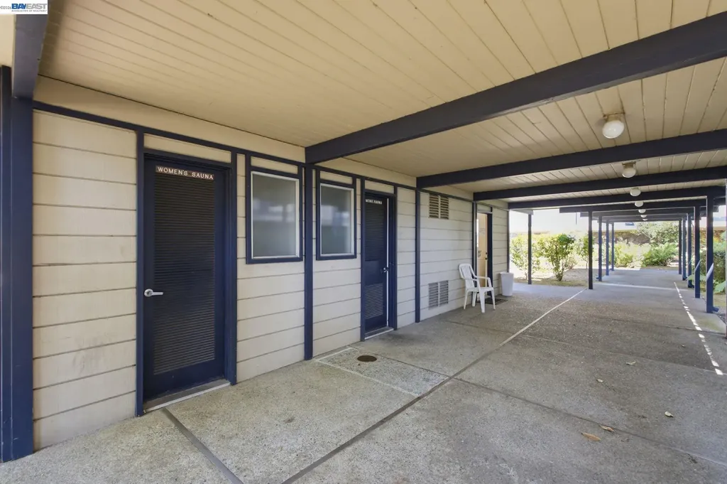 955 Shorepoint Court Alameda CA 94501