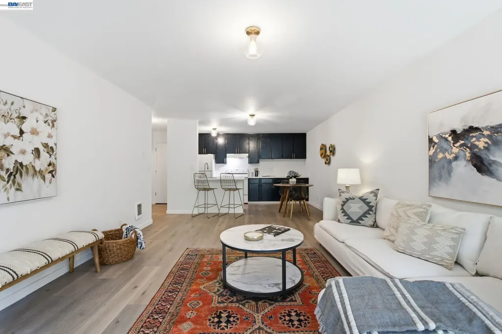 955 Shorepoint Court Alameda CA 94501