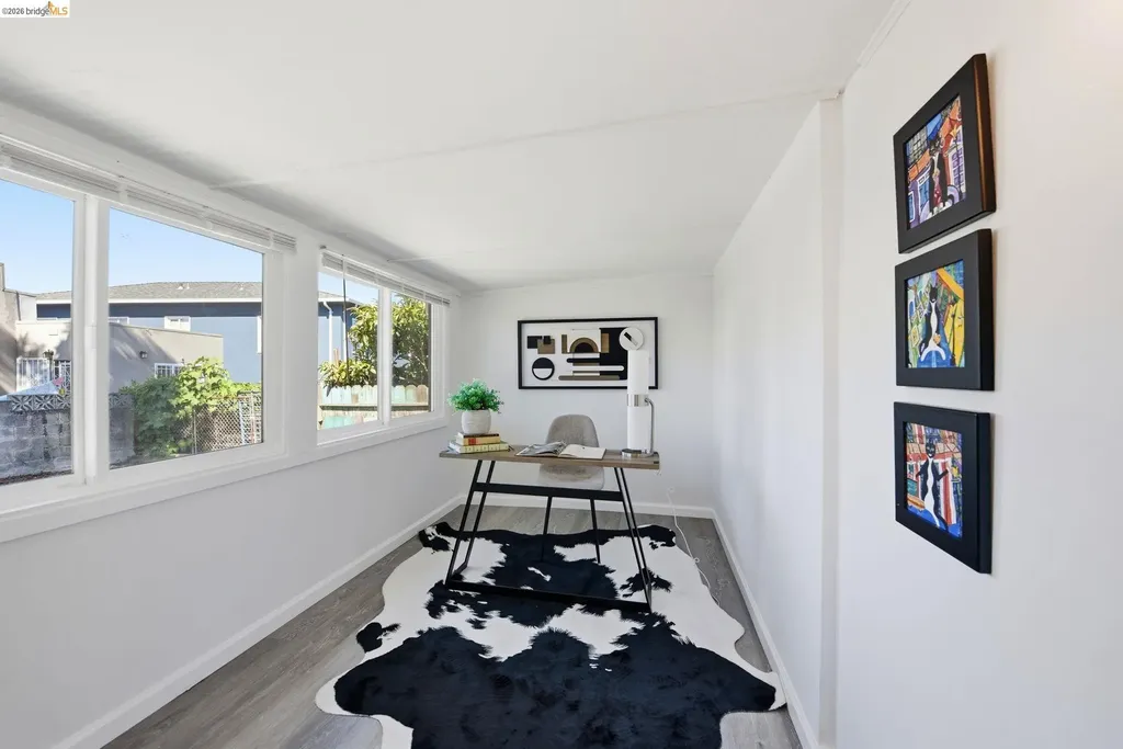 3007 Bona Street Oakland CA 94601