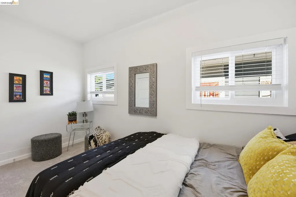 3007 Bona Street Oakland CA 94601