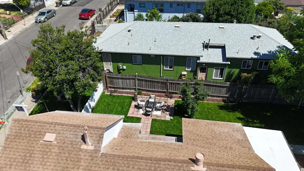 3007 Bona Street Oakland CA 94601