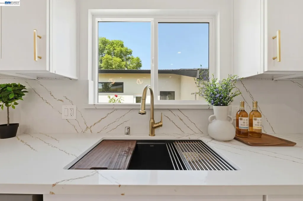 4253 David Street Castro Valley CA 94546