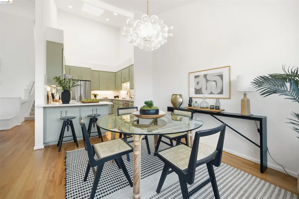 3 Windward Hill Oakland CA 94618