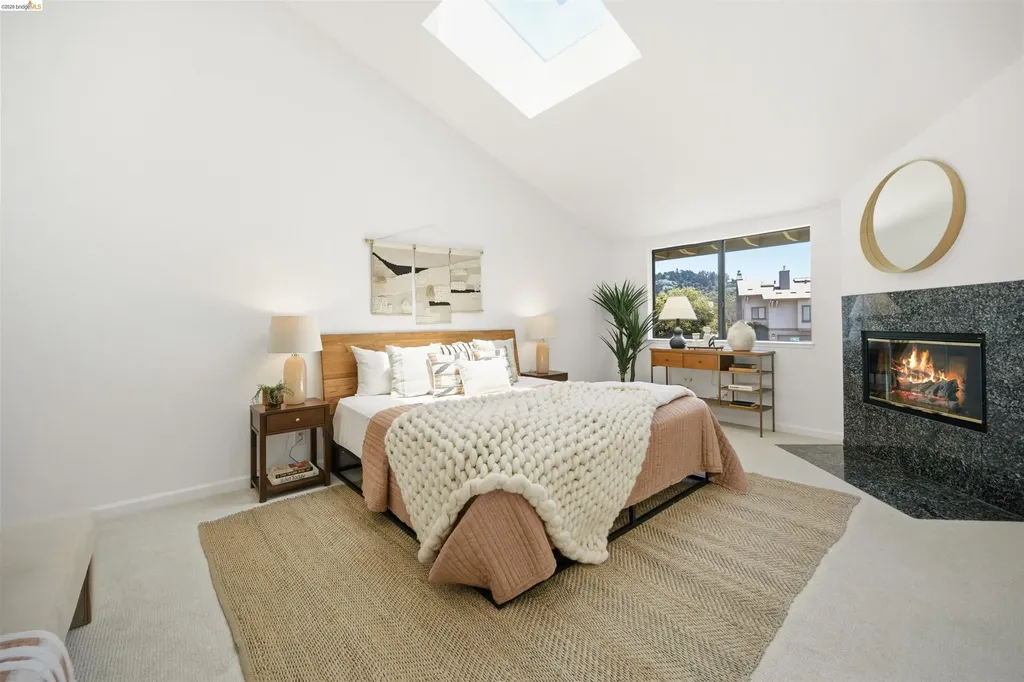 3 Windward Hill Oakland CA 94618