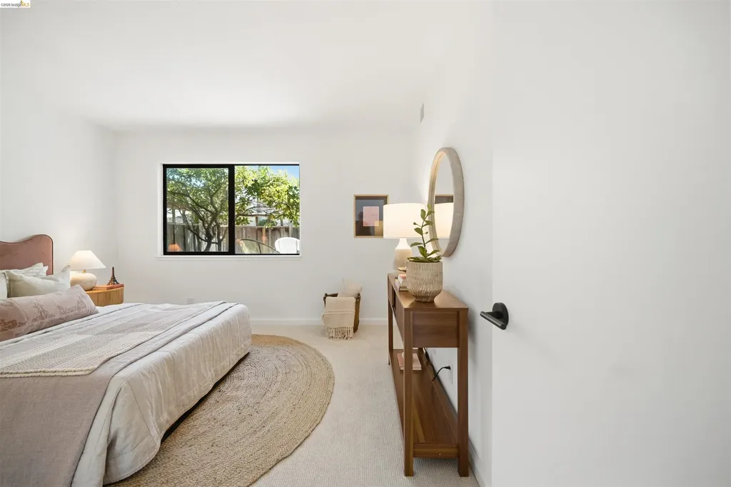 3 Windward Hill Oakland CA 94618