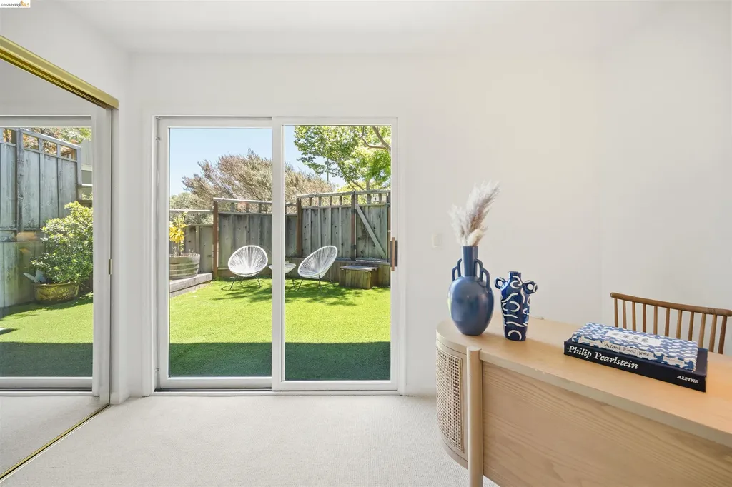 3 Windward Hill Oakland CA 94618