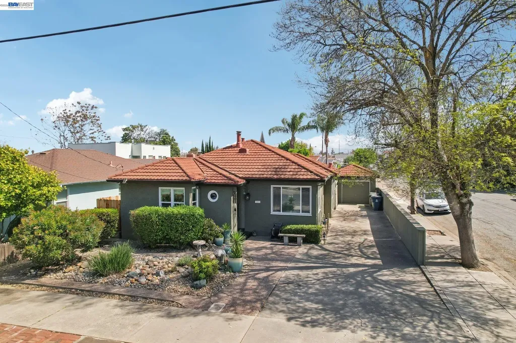 1411 C Street Antioch CA 94509