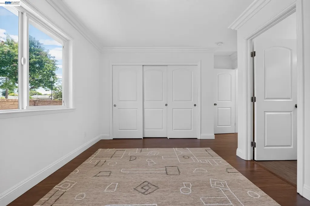 20556 Forest Avenue Castro Valley CA 94546