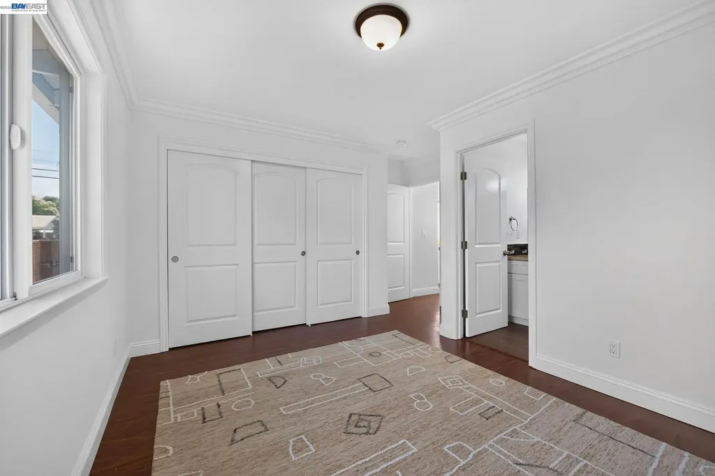 20556 Forest Avenue Castro Valley CA 94546