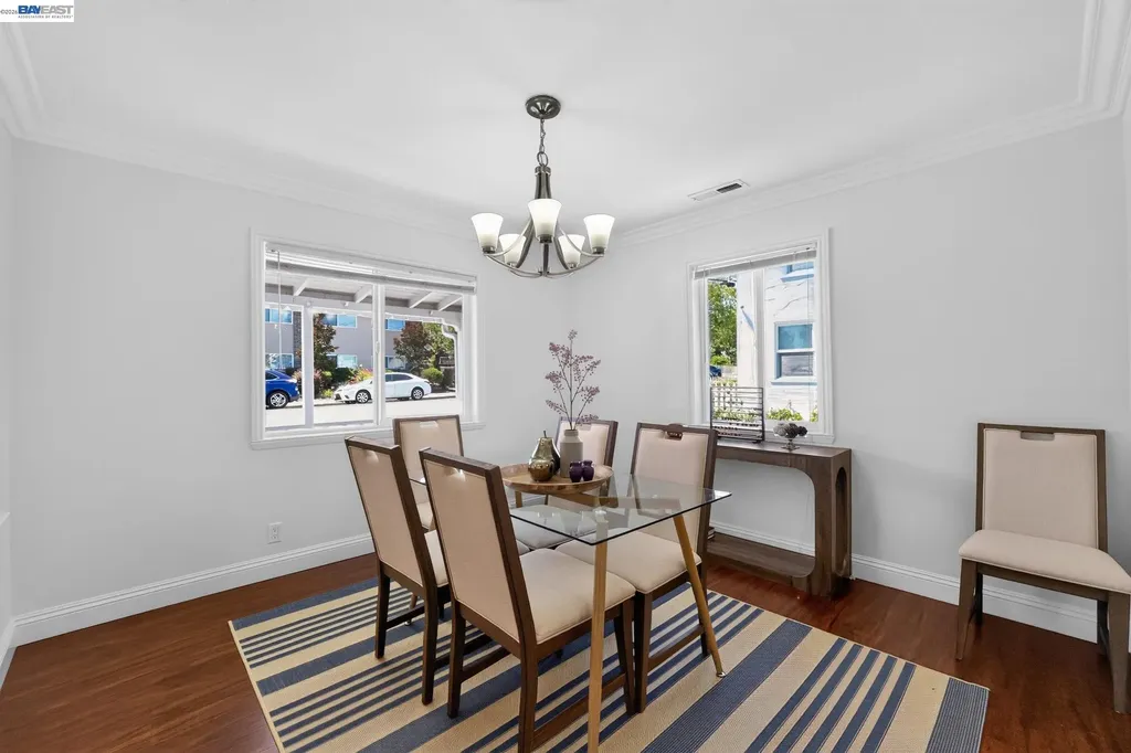 20556 Forest Avenue Castro Valley CA 94546
