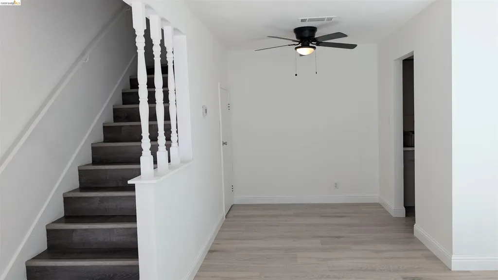 1387 Del Rio Circle Concord CA 94518
