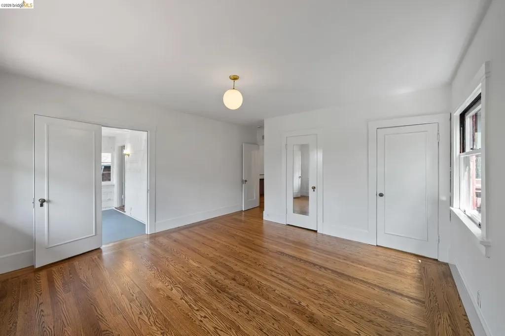 2714 Woolsey Street Berkeley CA 94705