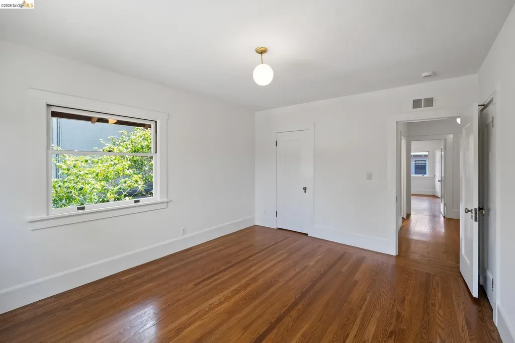 2714 Woolsey Street Berkeley CA 94705