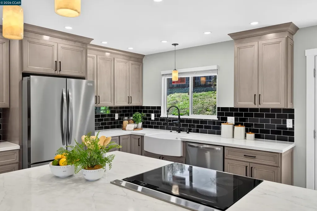 2823 Delmore Road San Pablo CA 94806