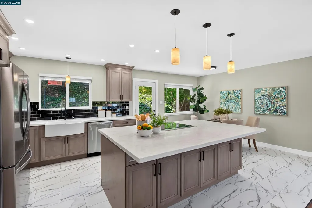 2823 Delmore Road San Pablo CA 94806