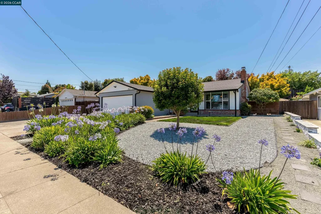 2823 Delmore Road San Pablo CA 94806