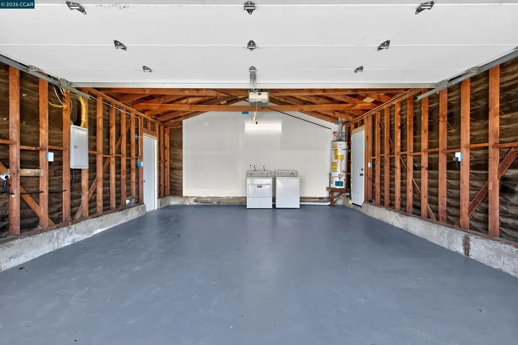 2823 Delmore Road San Pablo CA 94806