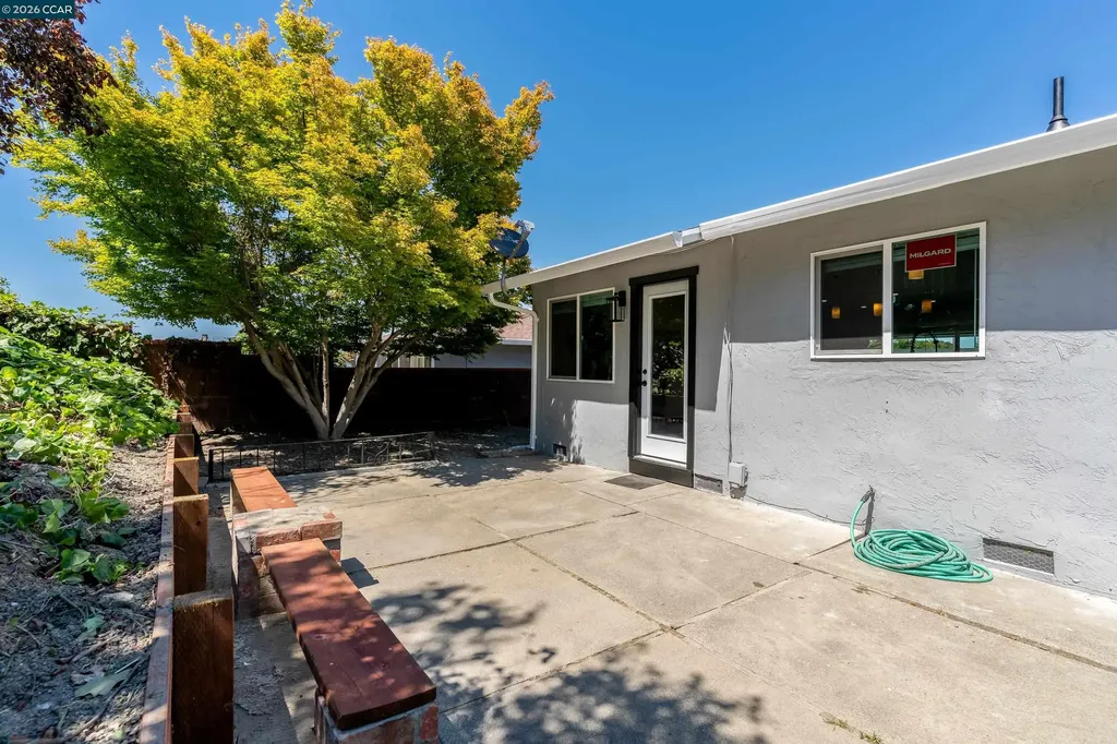 2823 Delmore Road San Pablo CA 94806