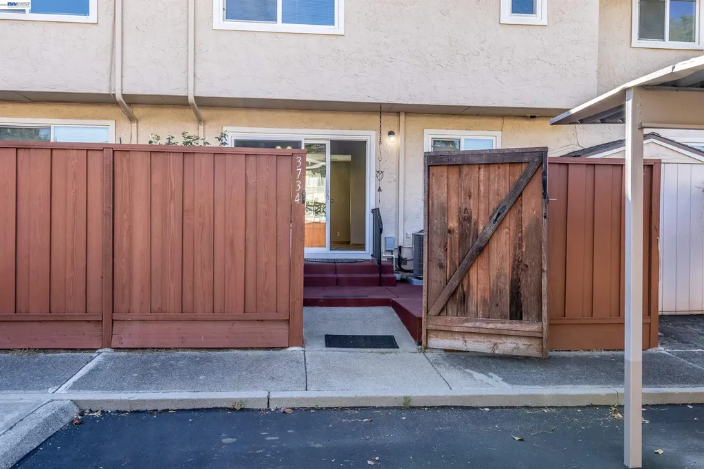3734 Carrigan Common Livermore CA 94550