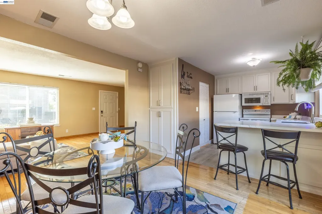3734 Carrigan Common Livermore CA 94550