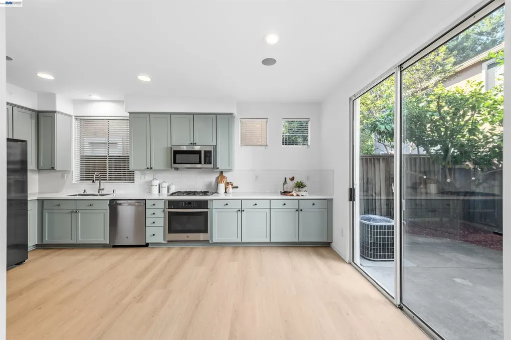 32 Colby Court Pleasanton CA 94566