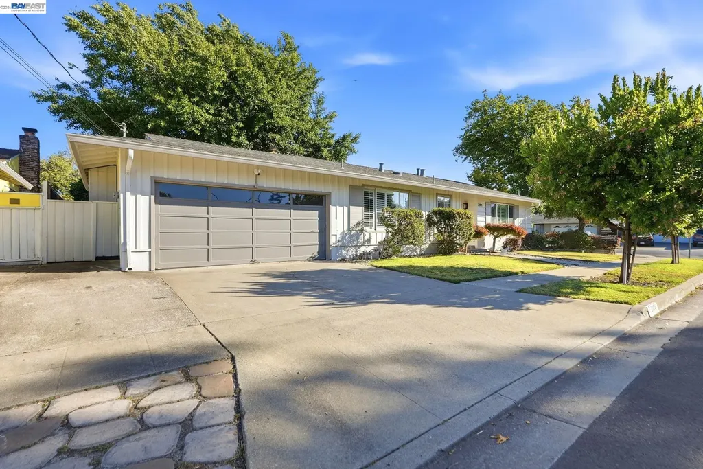 2394 Tahiti Street Hayward CA 94545