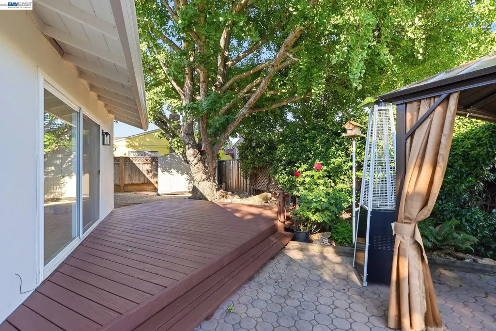 2394 Tahiti Street Hayward CA 94545