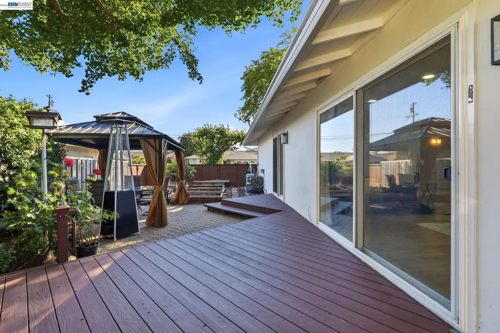 2394 Tahiti Street Hayward CA 94545