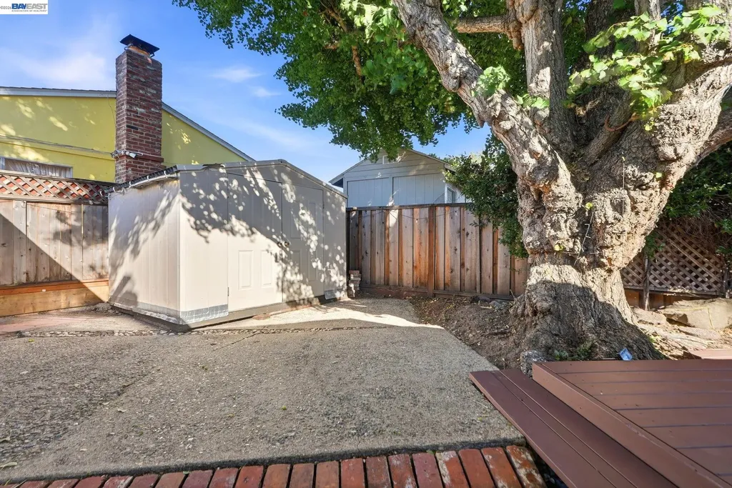 2394 Tahiti Street Hayward CA 94545
