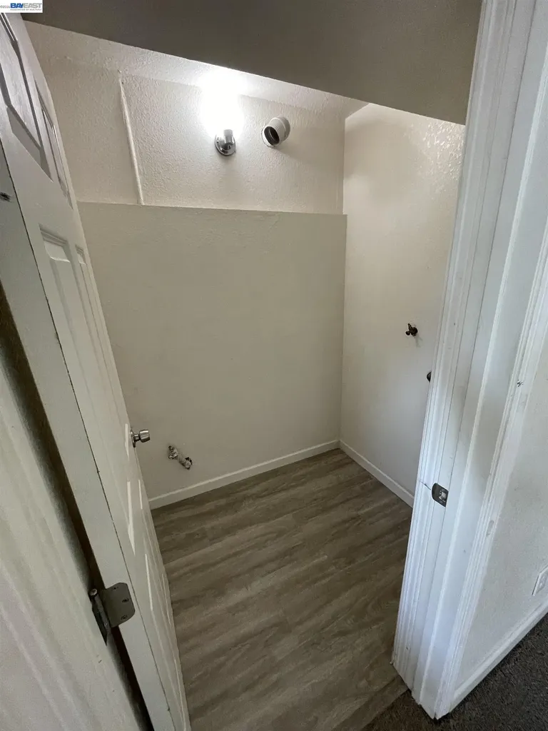 2424 24th Street Oakland CA 94601