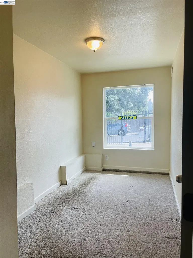 2424 24th Street Oakland CA 94601