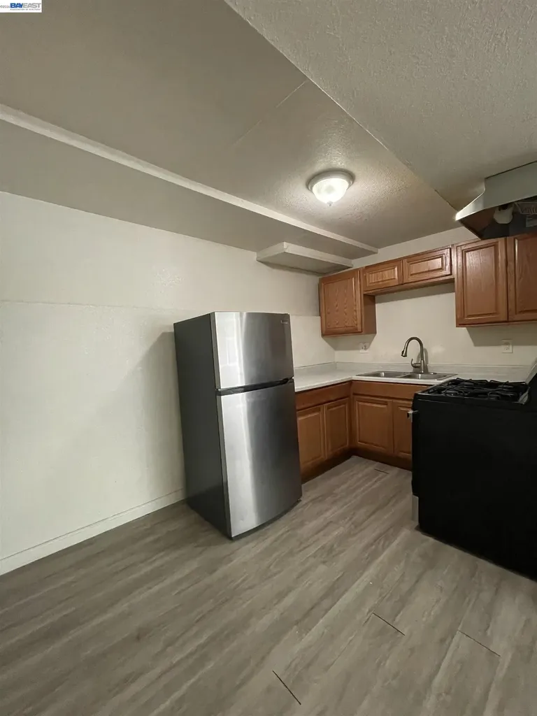 2424 24th Street Oakland CA 94601