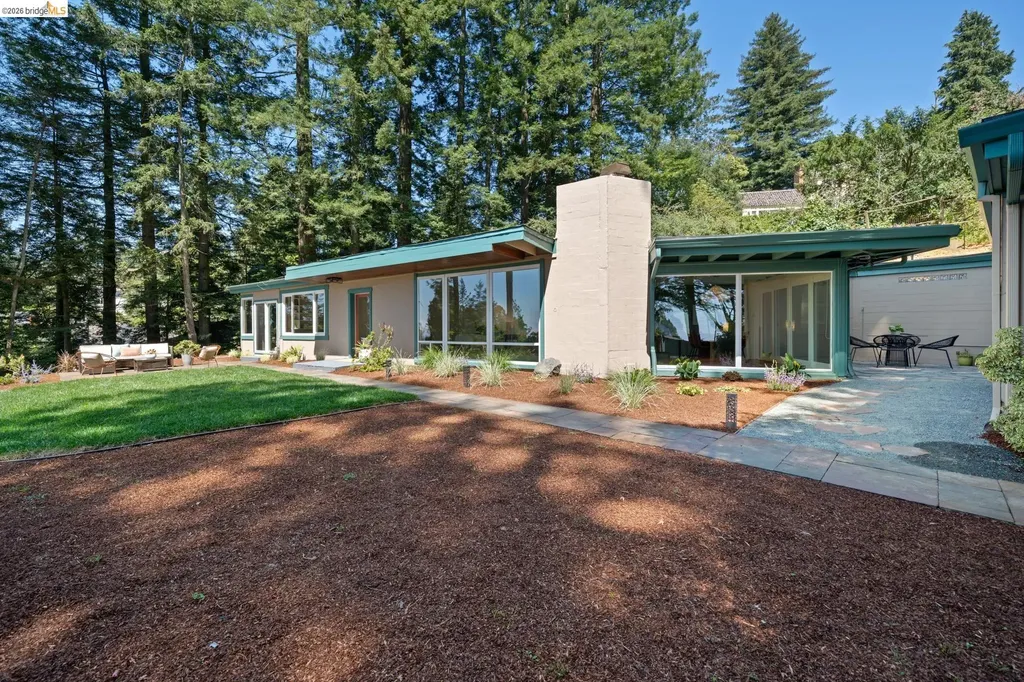 100 Avenida Drive Berkeley CA 94708