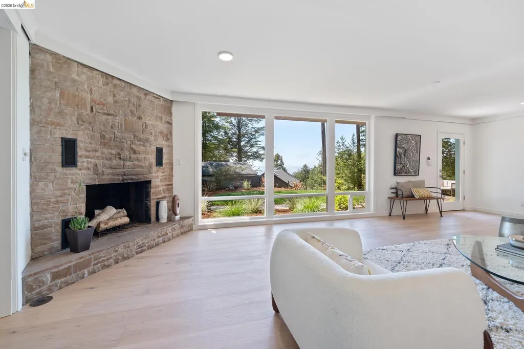 100 Avenida Drive Berkeley CA 94708