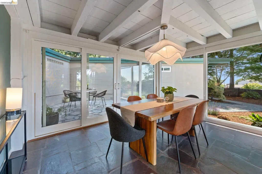 100 Avenida Drive Berkeley CA 94708