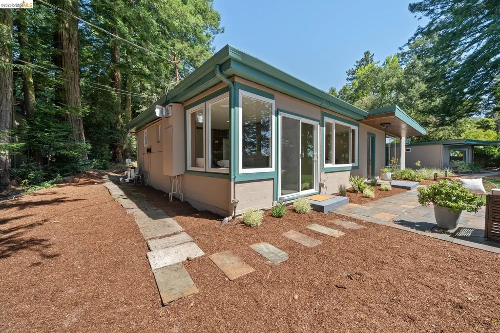 100 Avenida Drive Berkeley CA 94708