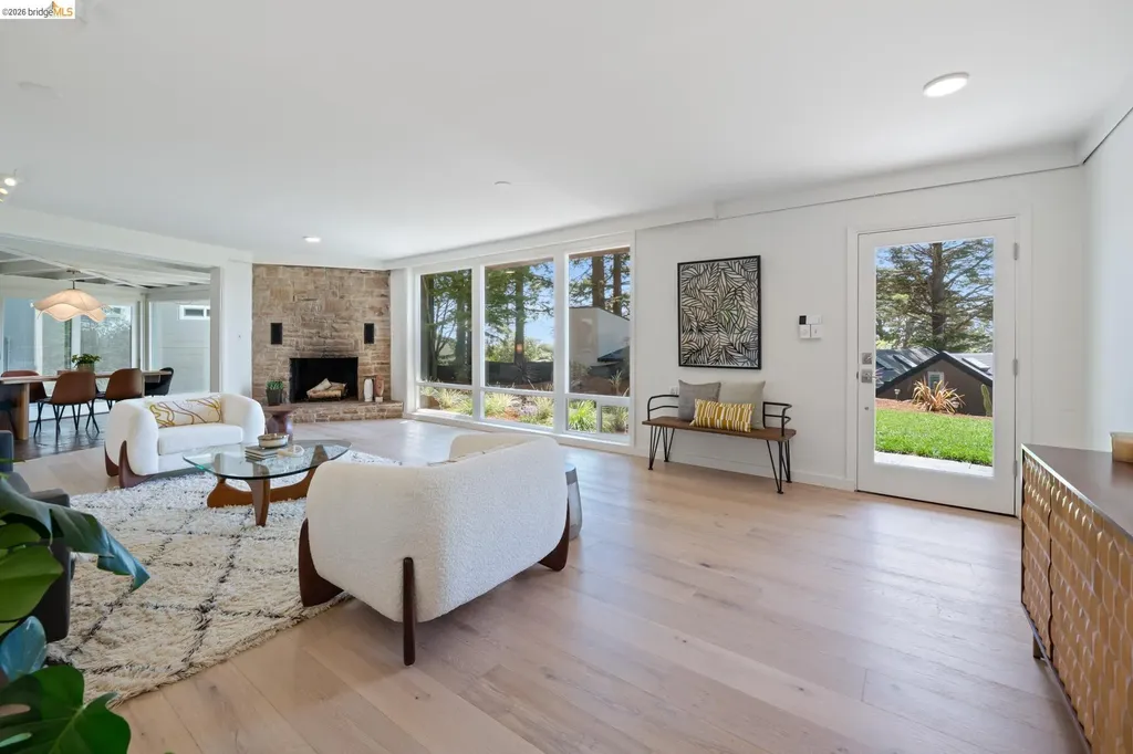 100 Avenida Drive Berkeley CA 94708