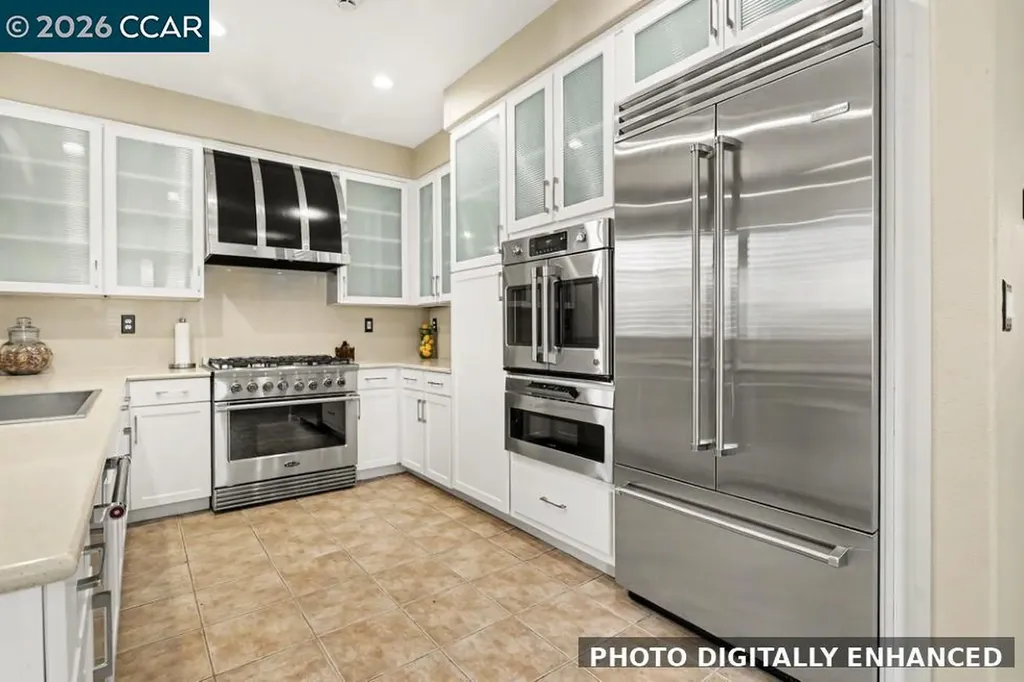 586 Dutch Elm Drive Hercules CA 94547