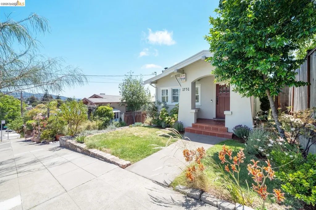 1751 38th Street Oakland CA 94602