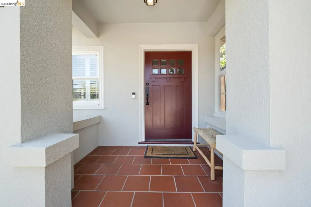 1751 38th Street Oakland CA 94602