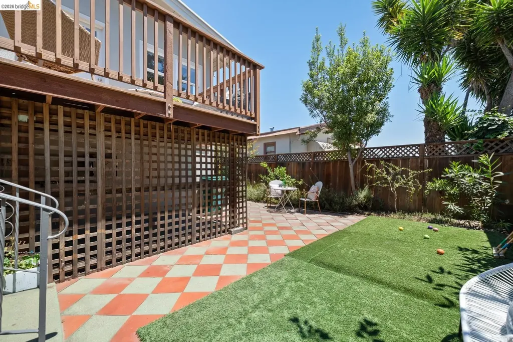 1751 38th Street Oakland CA 94602